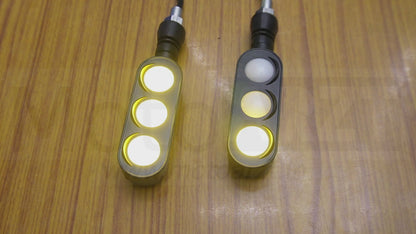 Sequential Flow Indicators With Traffic Signal Design